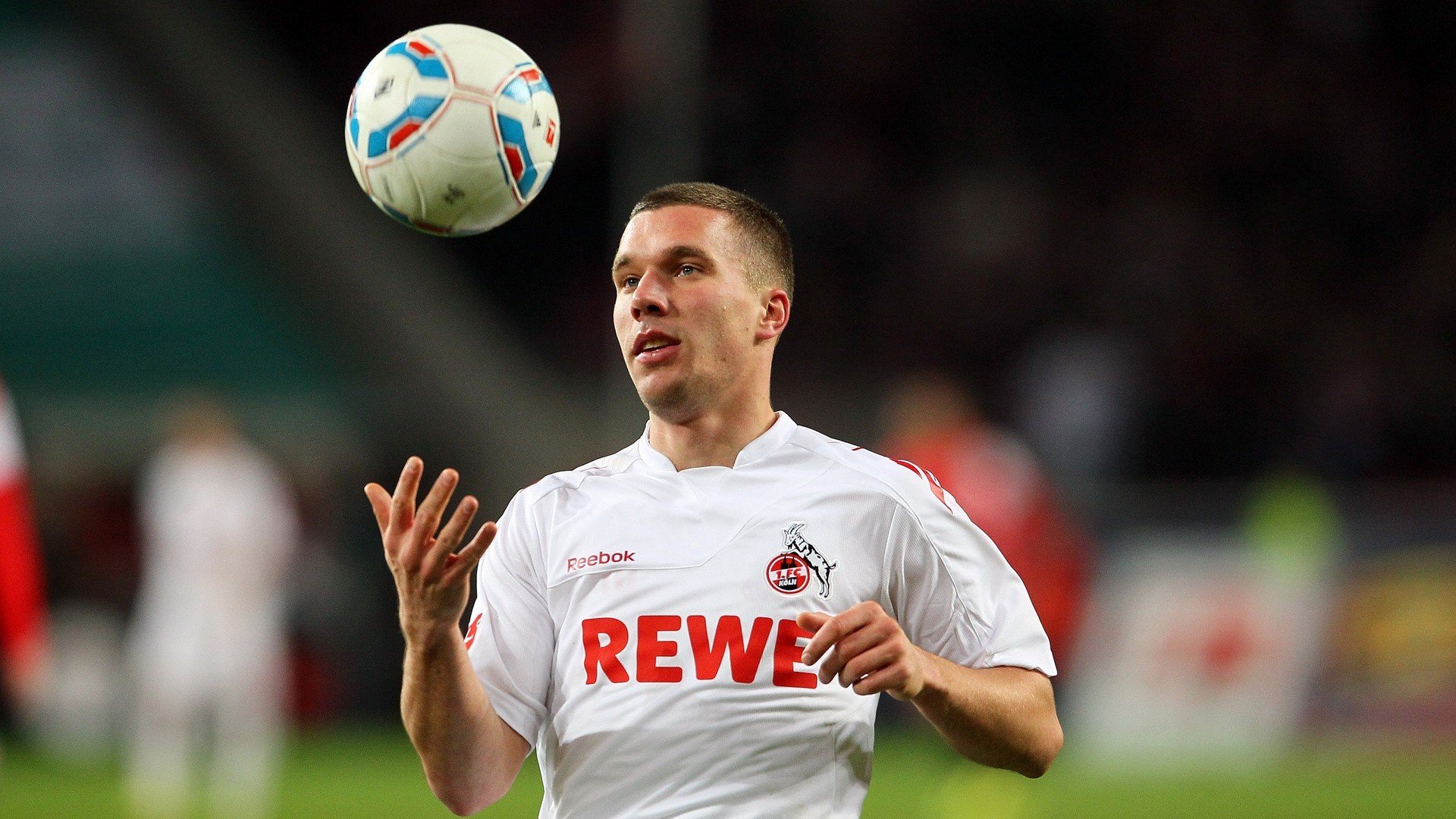 Gen.G战队社交媒体粉丝互动活跃，gen g 战队